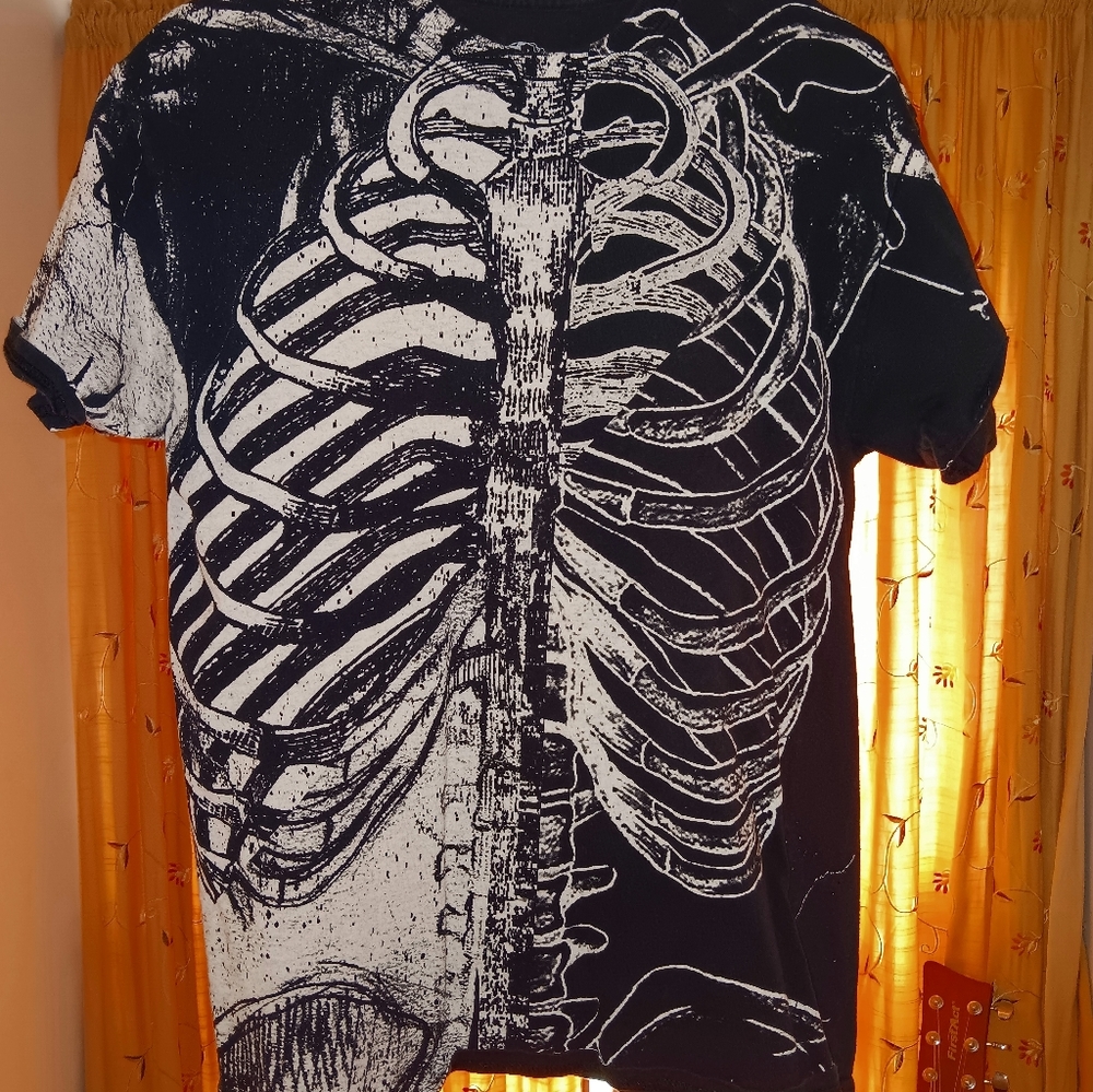 Skeleton T Shirt (M)